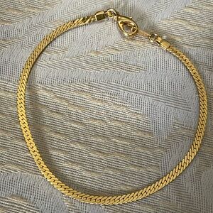 Korea bracelet gold tone